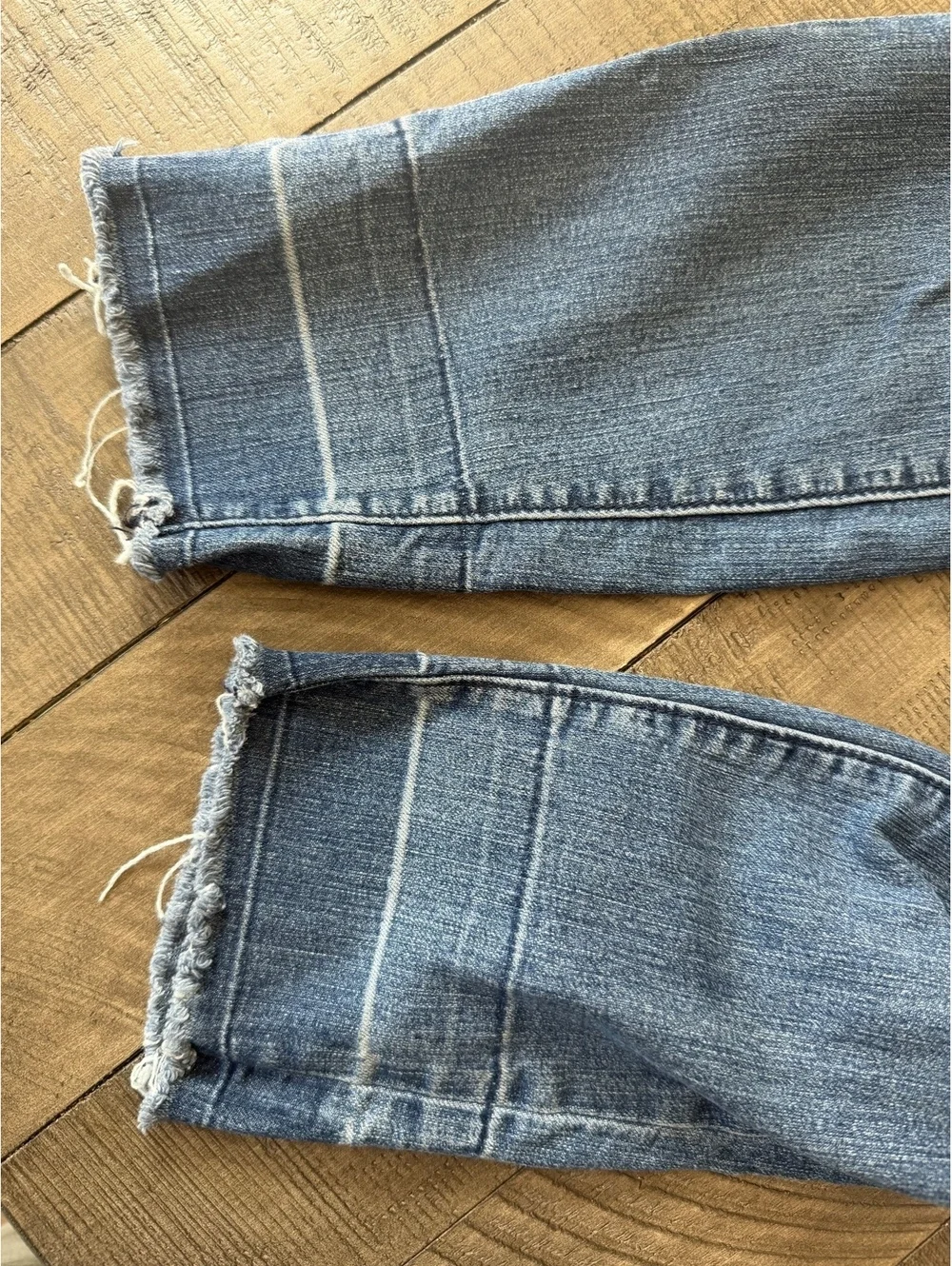 Loft Curvy Skinny Jeans Distressed Hem